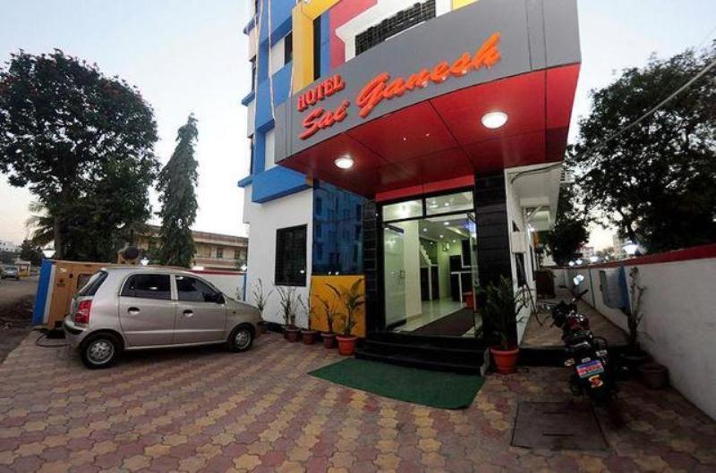 Sai Ganesh Hotel Shirdi Exterior photo