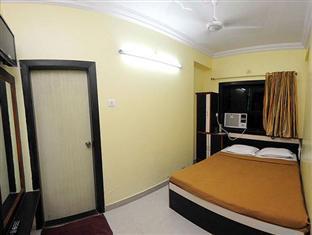 Sai Ganesh Hotel Shirdi Exterior photo